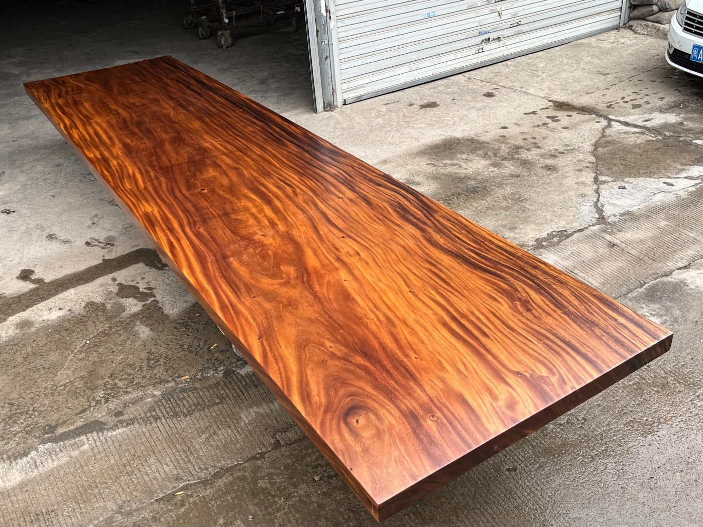 16.4 FT x 47.2'' Acacia Conference Table | One-Piece Slab Luxury Wood Tables