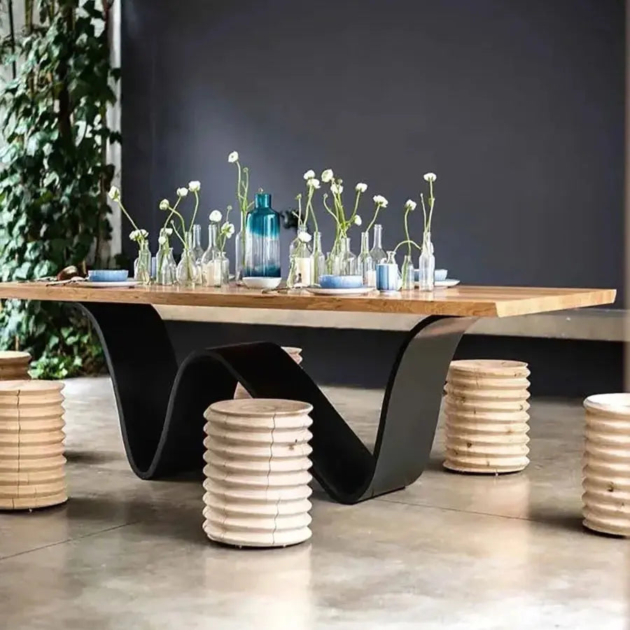 Live edge Acacia Wood Dining Table Kauri Bree e Onda Luxury Wood Tables